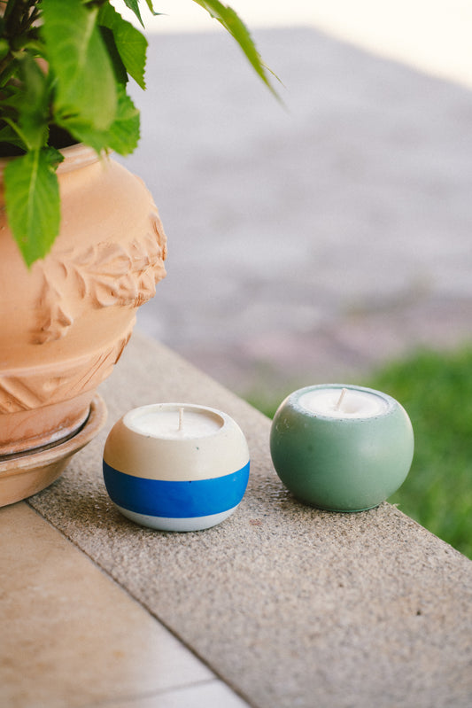 Candle Round and Around